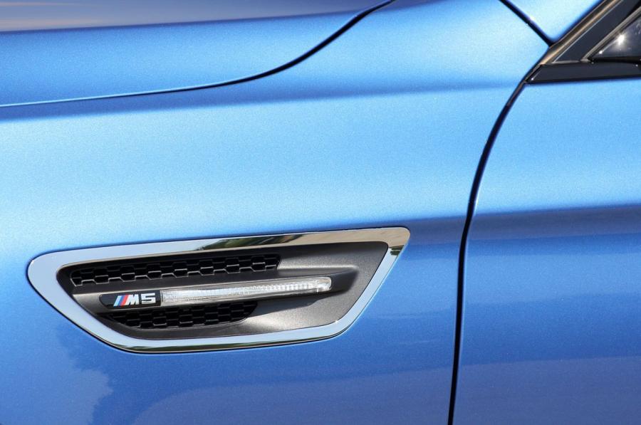  BMW M5 2012 года  (фото 118 из 319)